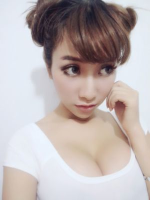我的大胸女友电影_BD韩语在线视频播放