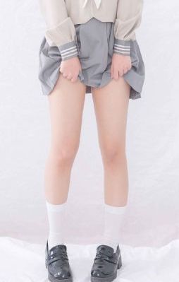 蔡卓妍雏菊_720高清免费观看